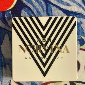 Anastasia Beverly Hills Norvina Mini Pro Palette Vol. 1